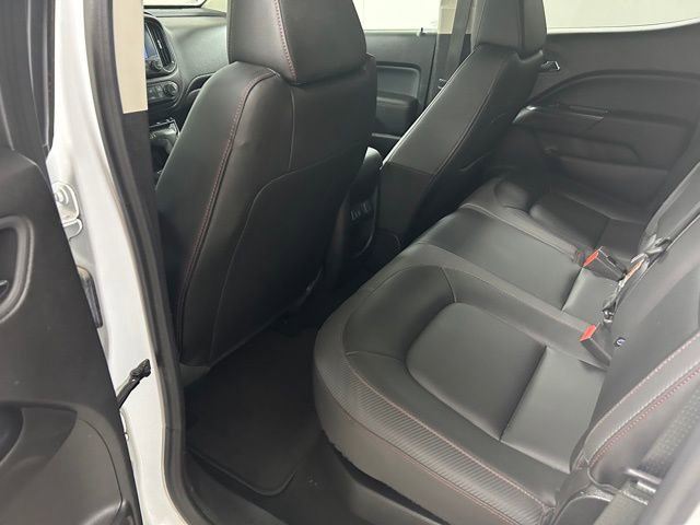 Used 2018 GMC Canyon All Terrain w/ Trailering Package image 14
