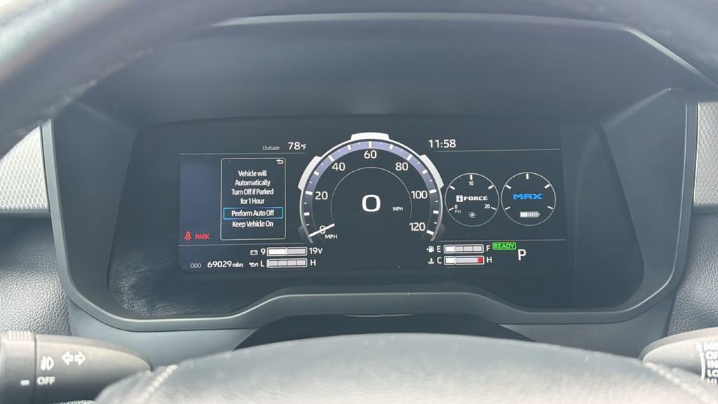 Used 2023 Toyota Tundra Limited AWD/4WD image 24