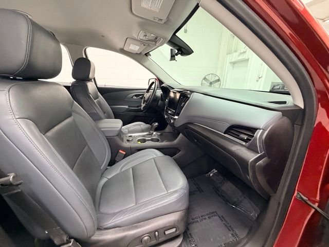 Certified 2020 Chevrolet Traverse Premier image 31