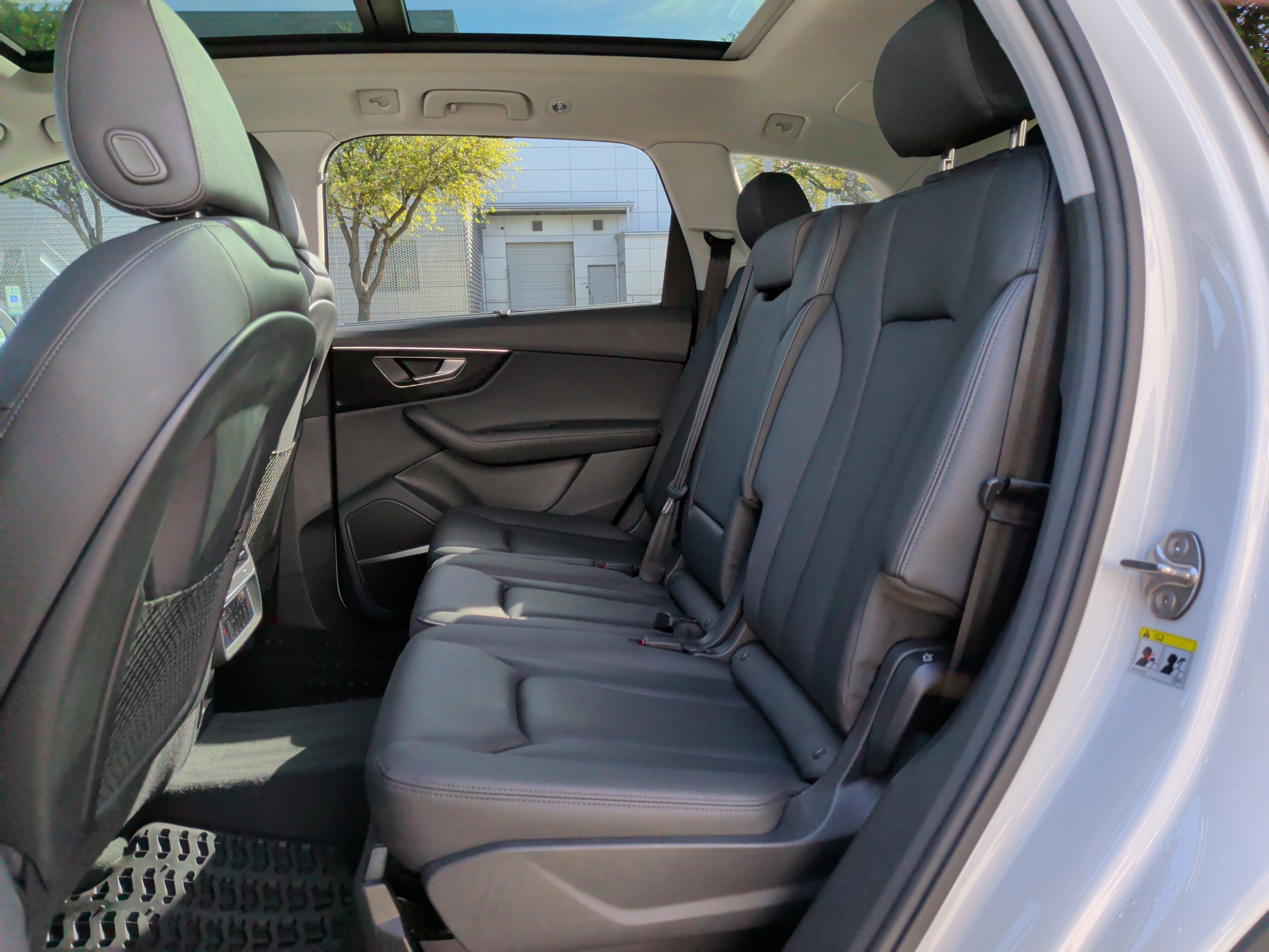 Used 2023 Audi Q7 Premium Plus w/ Premium Plus Package image 32