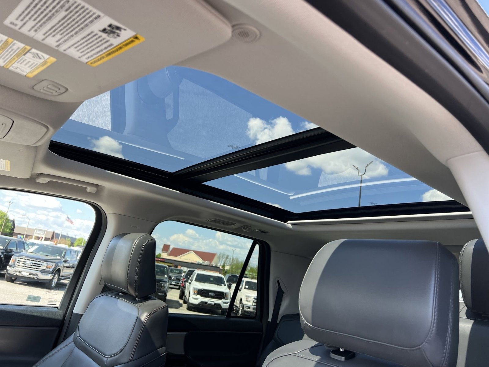 Certified 2025 Ford Expedition Max Active AWD/4WD image 31