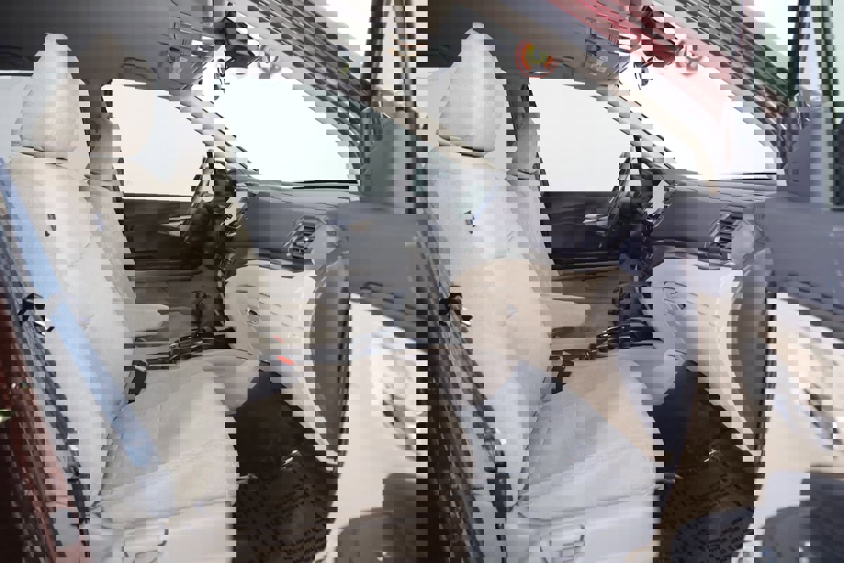 Used 2020 Honda Pilot EX image 11