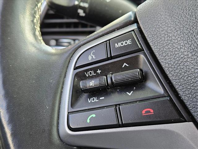 Used 2017 Hyundai Elantra Limited w/ Limited Tech Package 08 image 12