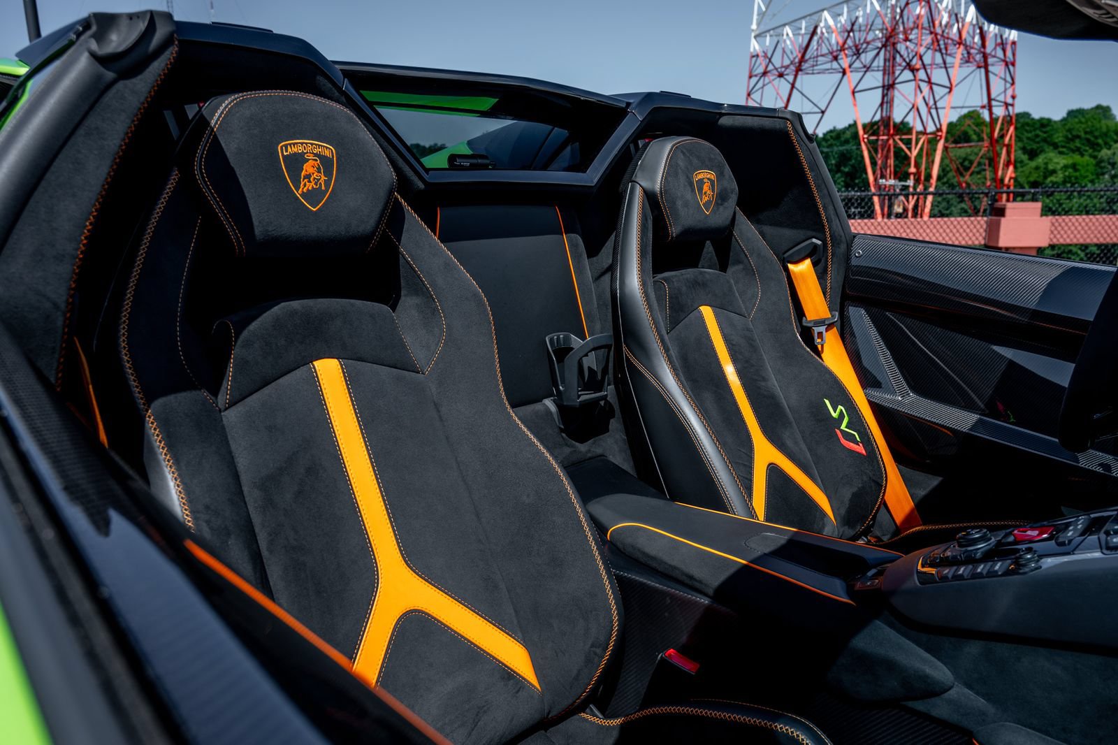 Used 2021 Lamborghini Aventador SVJ AWD/4WD image 29