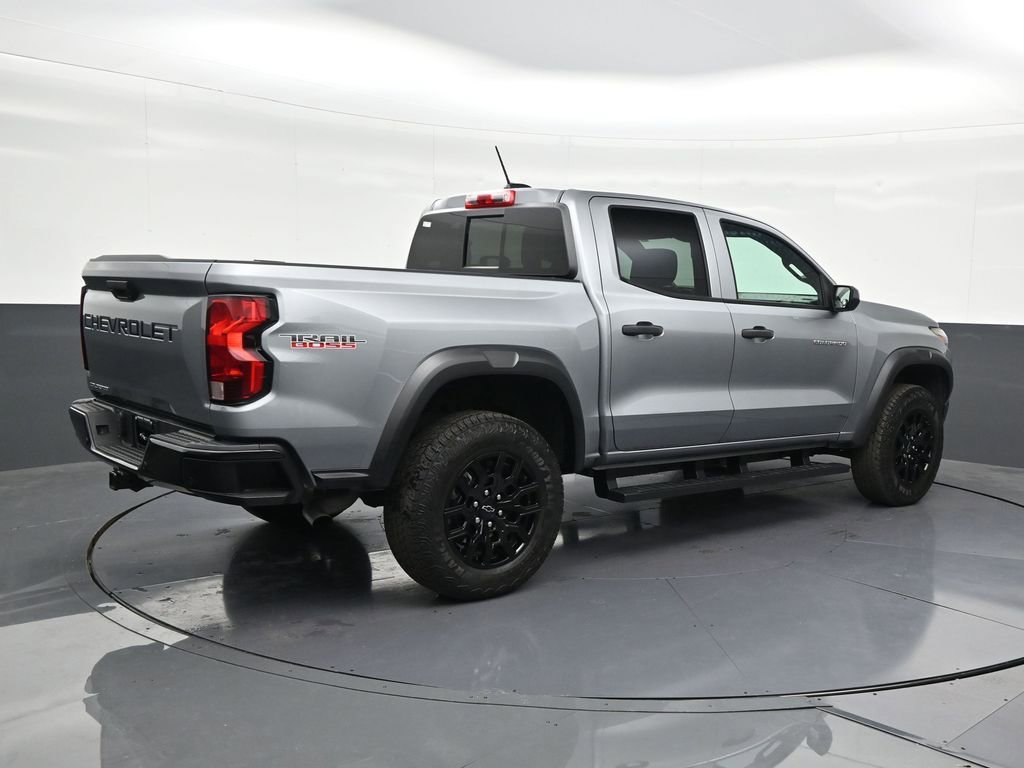 Used 2025 Chevrolet Colorado Trail Boss image 5