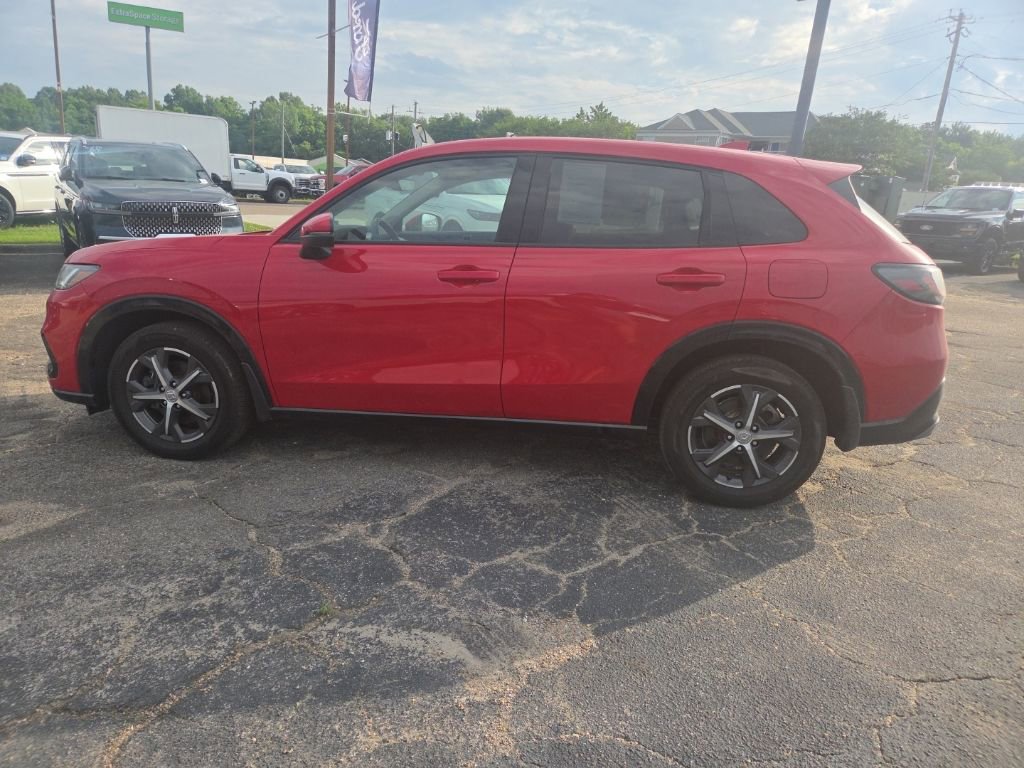 Used 2025 Honda HR-V EX-L image 5