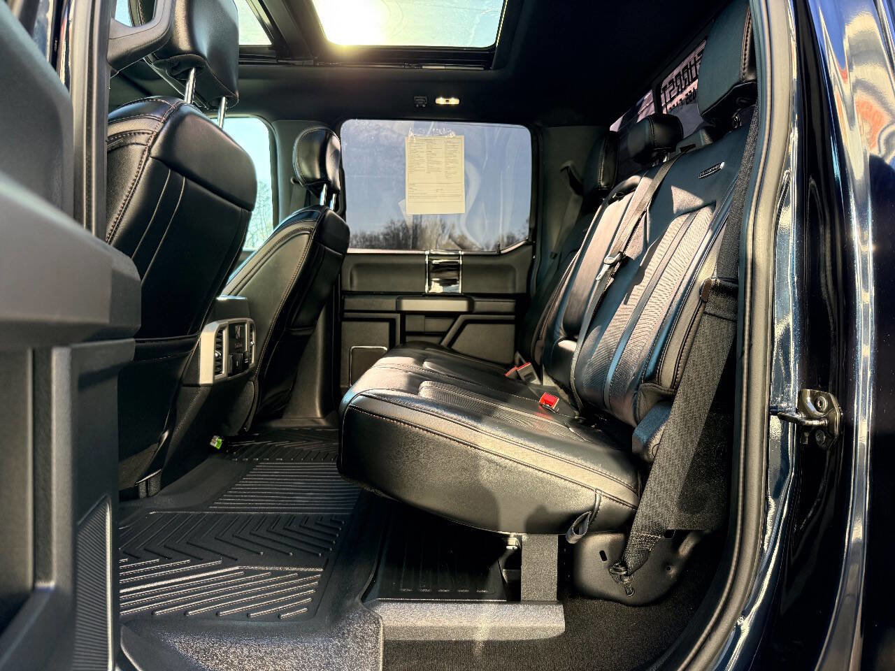 Used 2021 Ford F250 Platinum w/ FX4 Off-Road Package image 33