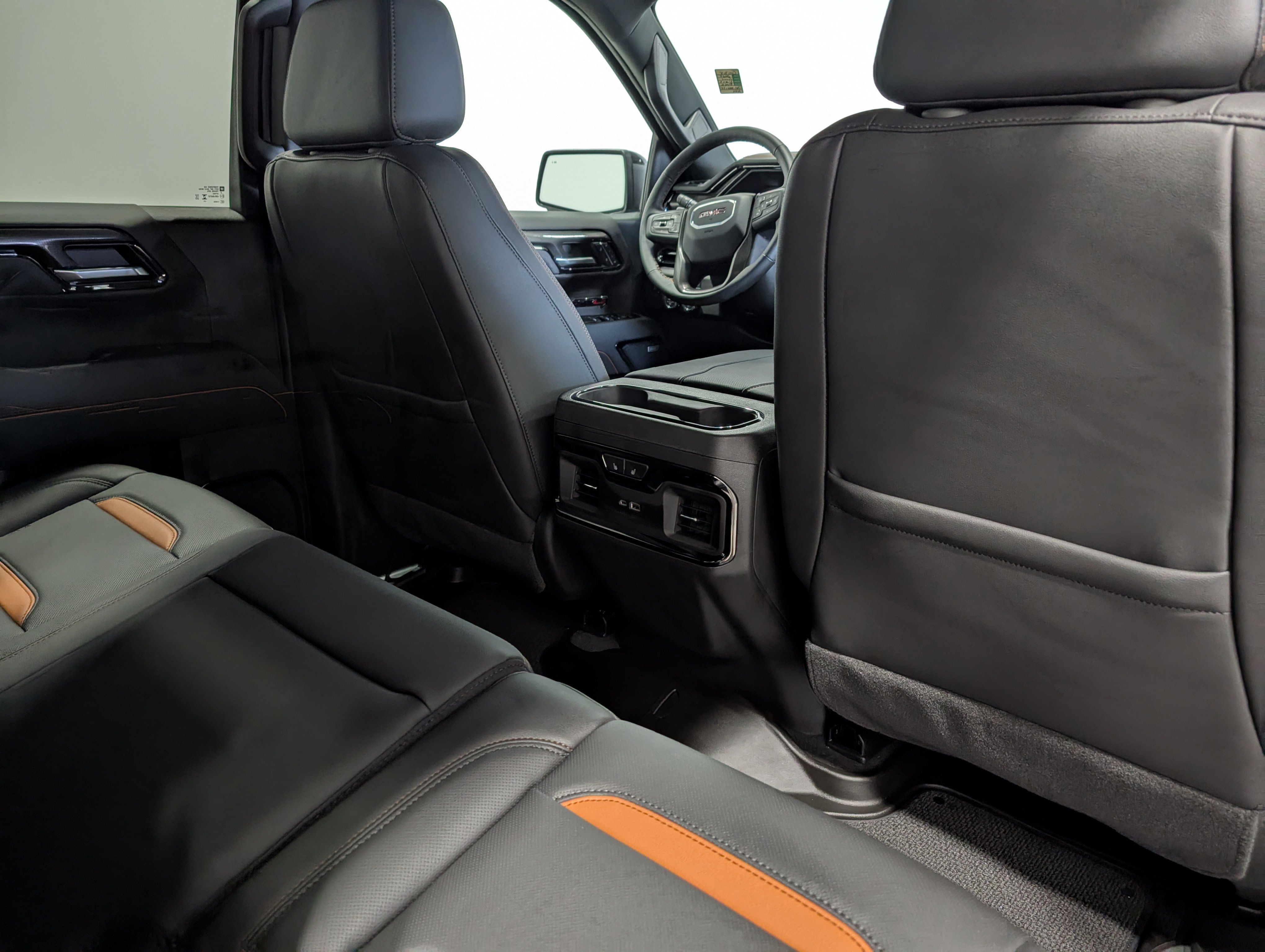 Used 2025 GMC Sierra 1500 AT4 w/ AT4 Premium Package image 21