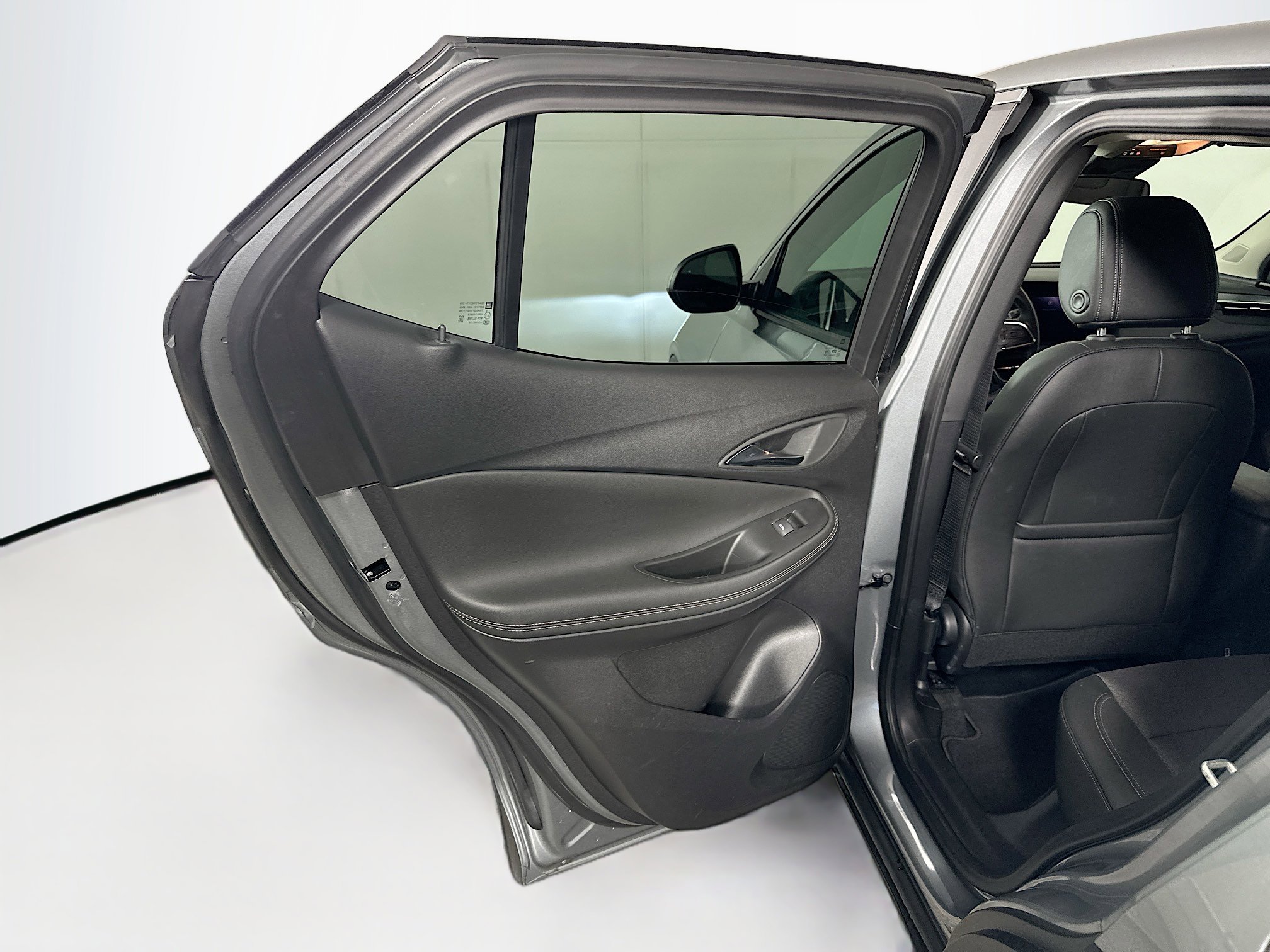 Used 2025 Buick Encore GX Preferred image 25