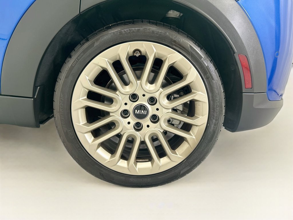 Certified 2026 MINI Cooper 4-Door Hardtop FWD image 33