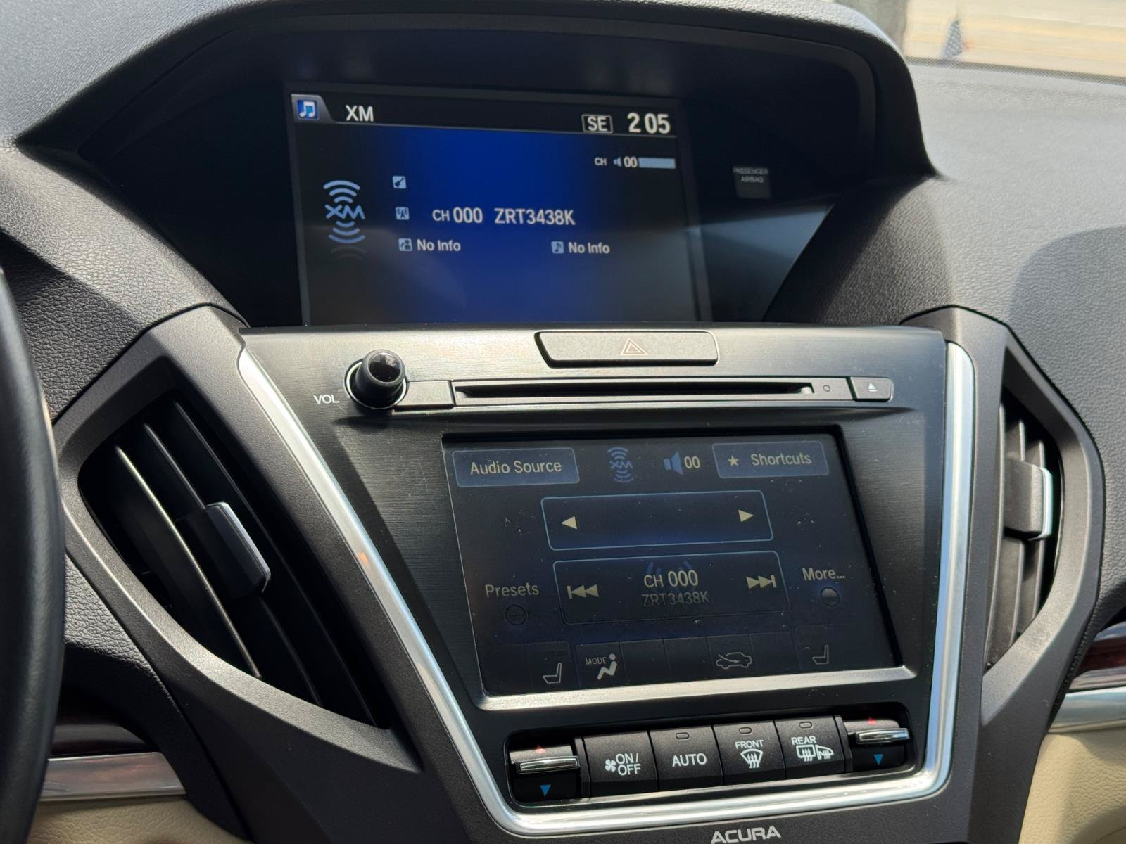 Used 2015 Acura MDX FWD image 15