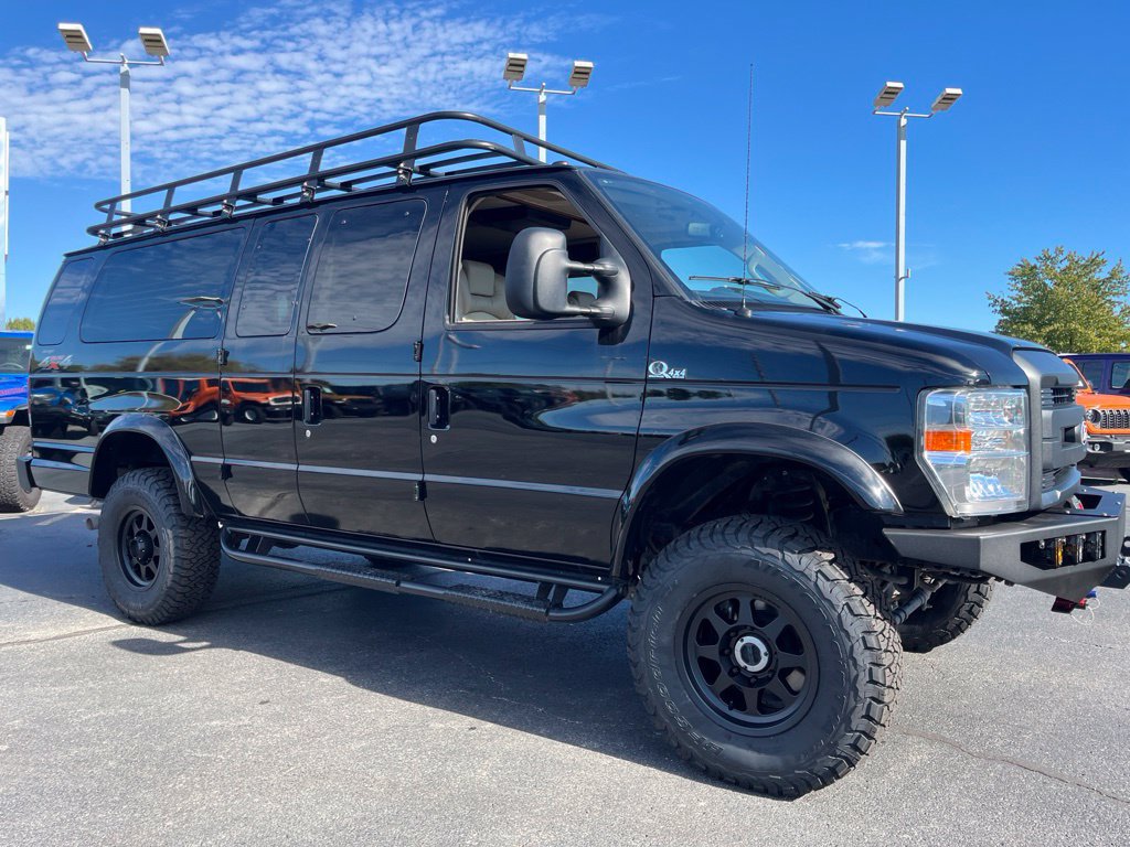 Used 2013 Ford E-350 and Econoline 350 Extended Super Duty w/ Commercial Cargo Van Pkg RWD image 26