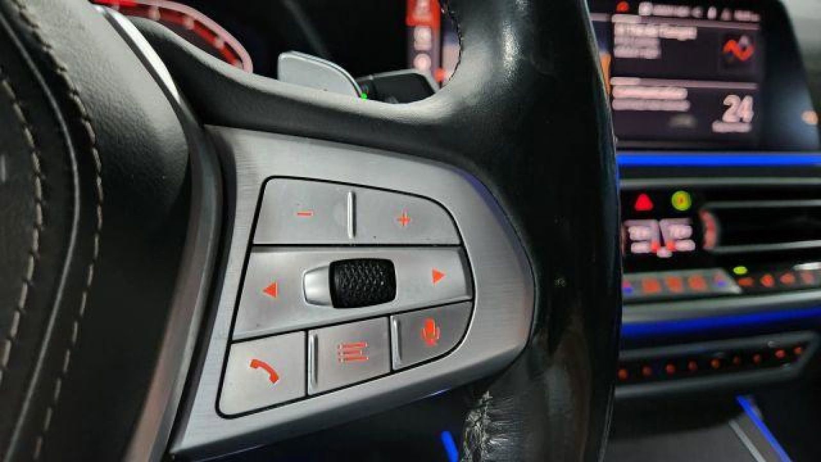 Used 2019 BMW X7 xDrive40i w/ Premium Package image 50