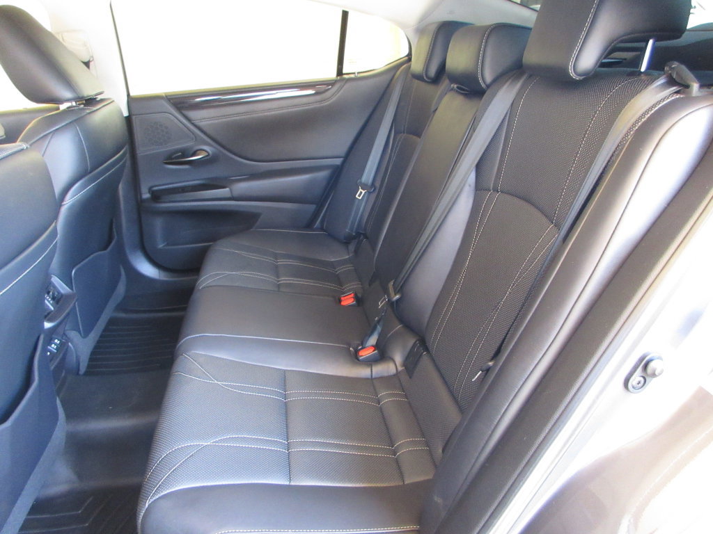 Used 2020 Lexus ES 350 w/ Accessory Package FWD image 27