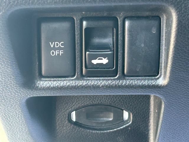 Used 2009 INFINITI G37 x Sedan w/ Premium Pkg AWD/4WD image 23
