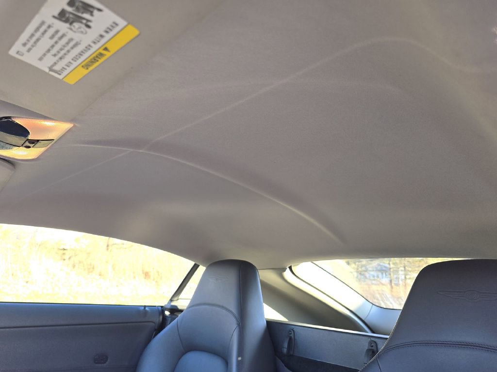 Used 2007 Chrysler Crossfire Limited image 18