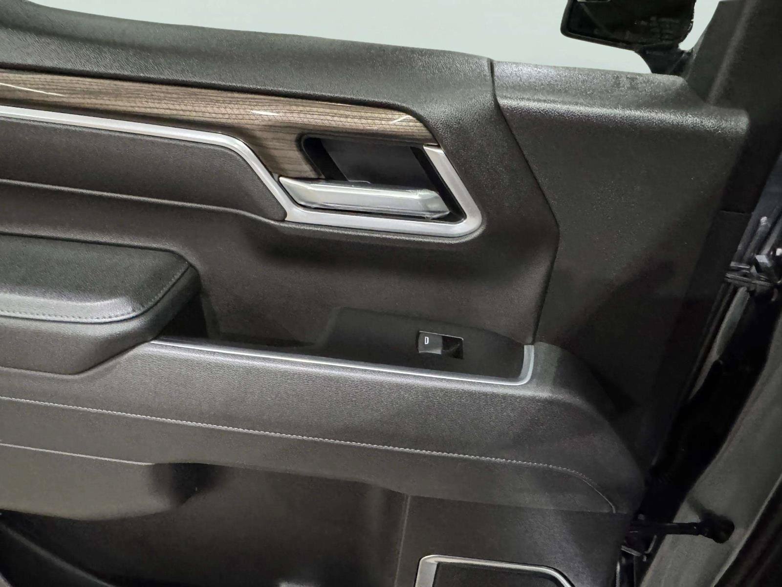 Used 2026 Chevrolet Silverado 1500 LT RWD image 43