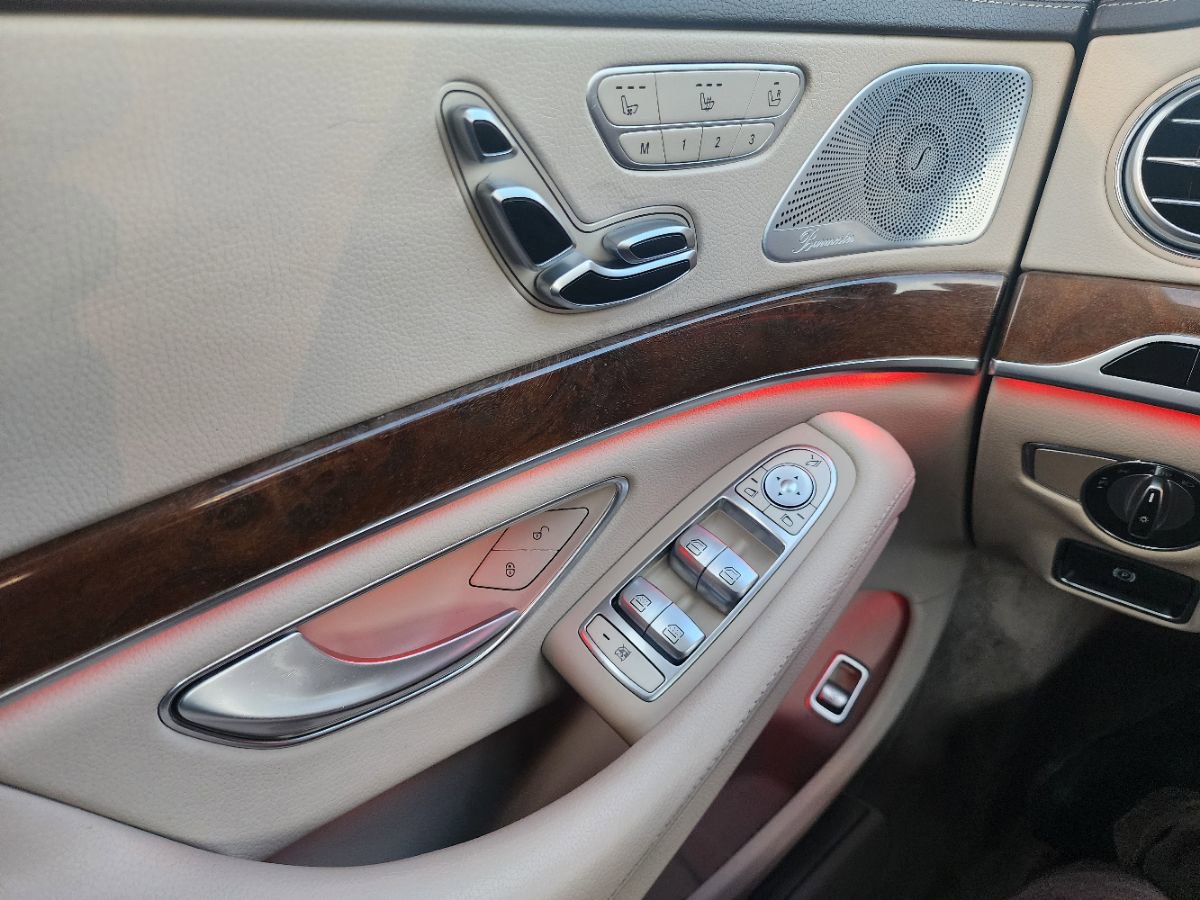 Used 2014 Mercedes-Benz S 550 Sedan image 18