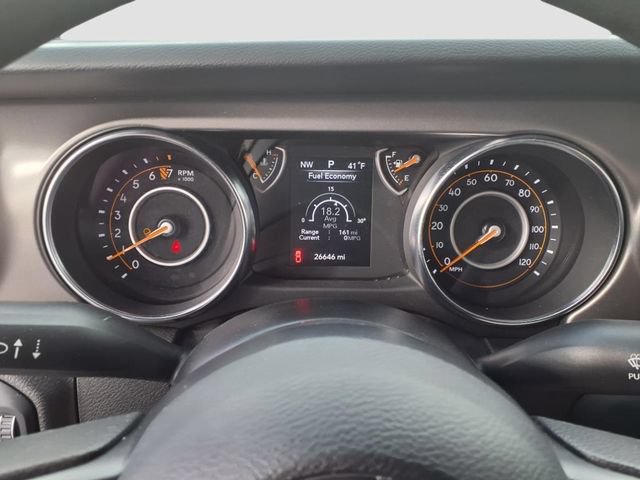 Used 2023 Jeep Gladiator Sport AWD/4WD image 17