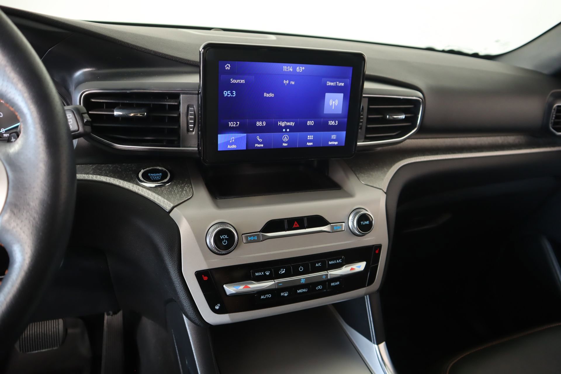 Used 2024 Ford Explorer Timberline w/ Timberline Technology Package image 5