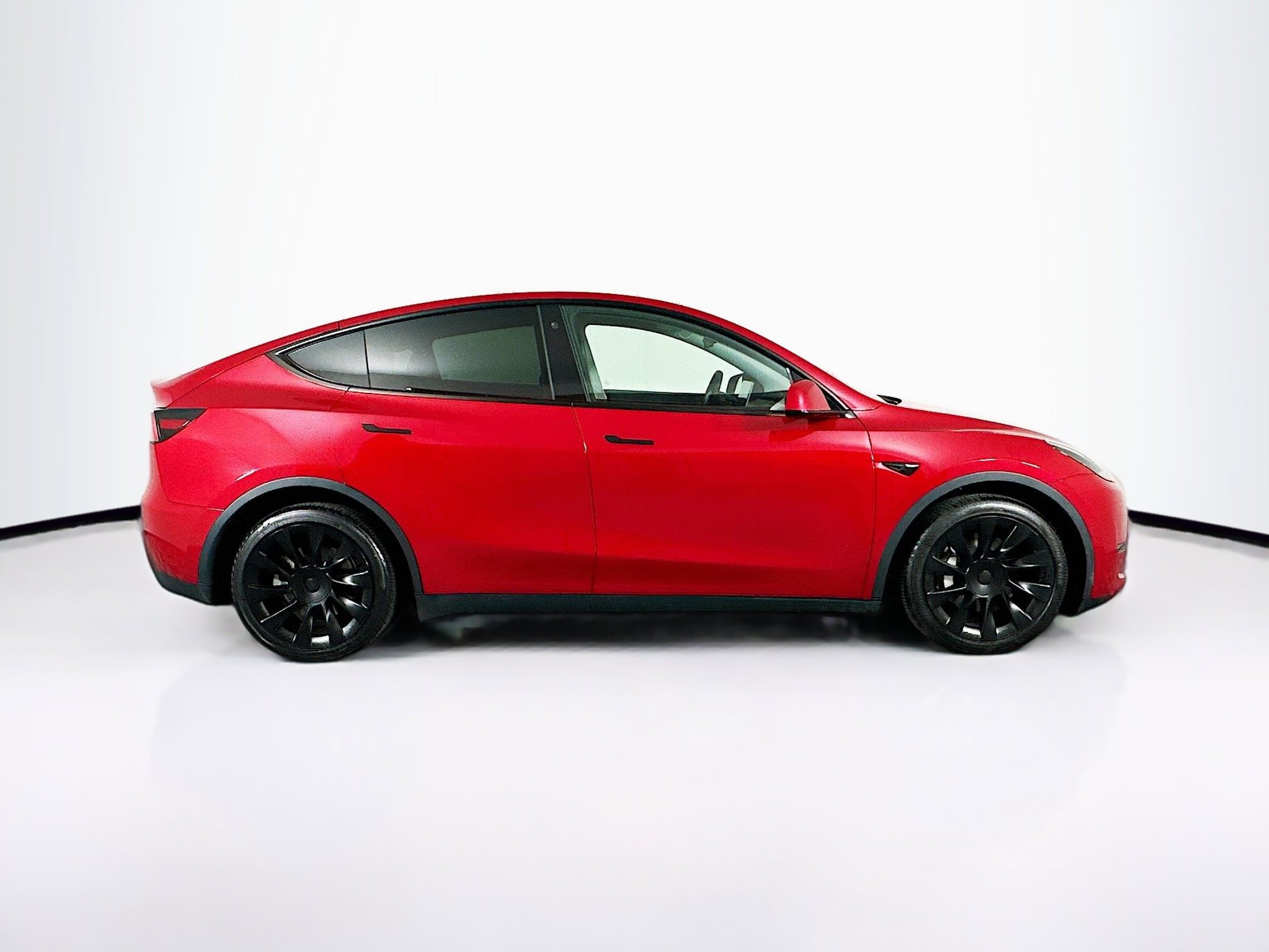 Used 2021 Tesla Model Y Long Range image 10