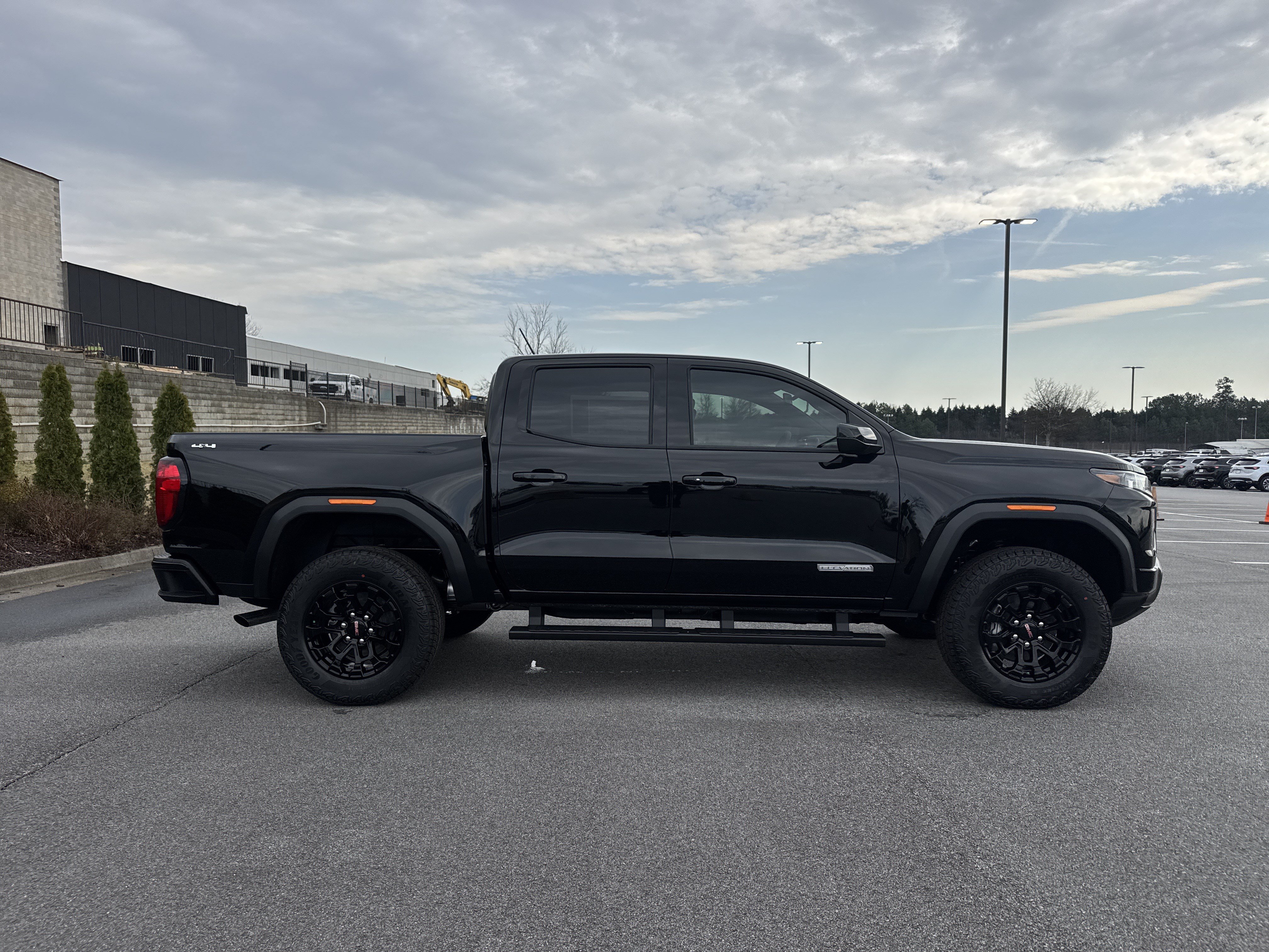 New 2026 GMC Canyon Elevation w/ Convenience Package AWD/4WD image 11