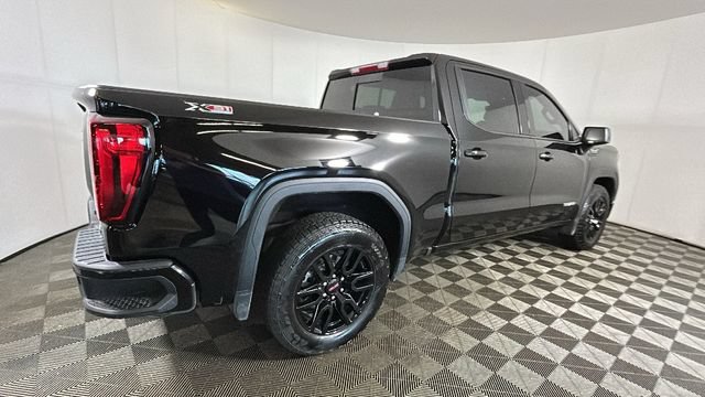Used 2023 GMC Sierra 1500 Elevation w/ Preferred Package AWD/4WD image 2