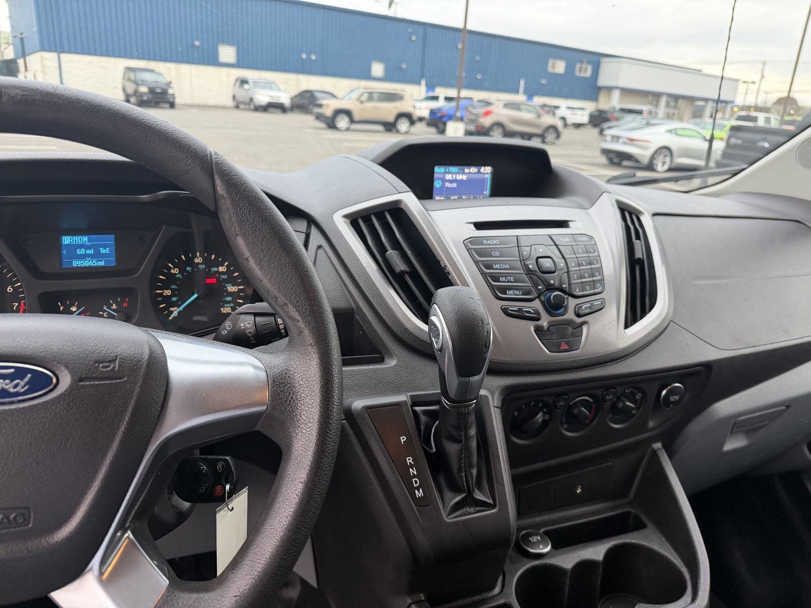 Used 2015 Ford Transit 350 XLT image 18