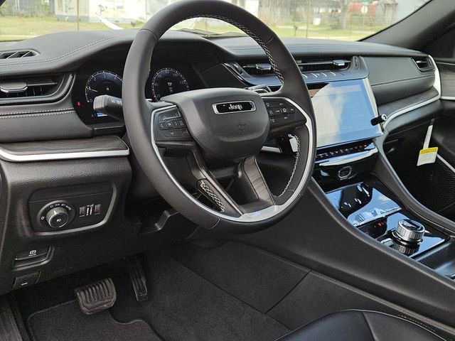 New 2026 Jeep Grand Cherokee Limited w/ Limited Altitude Package image 23