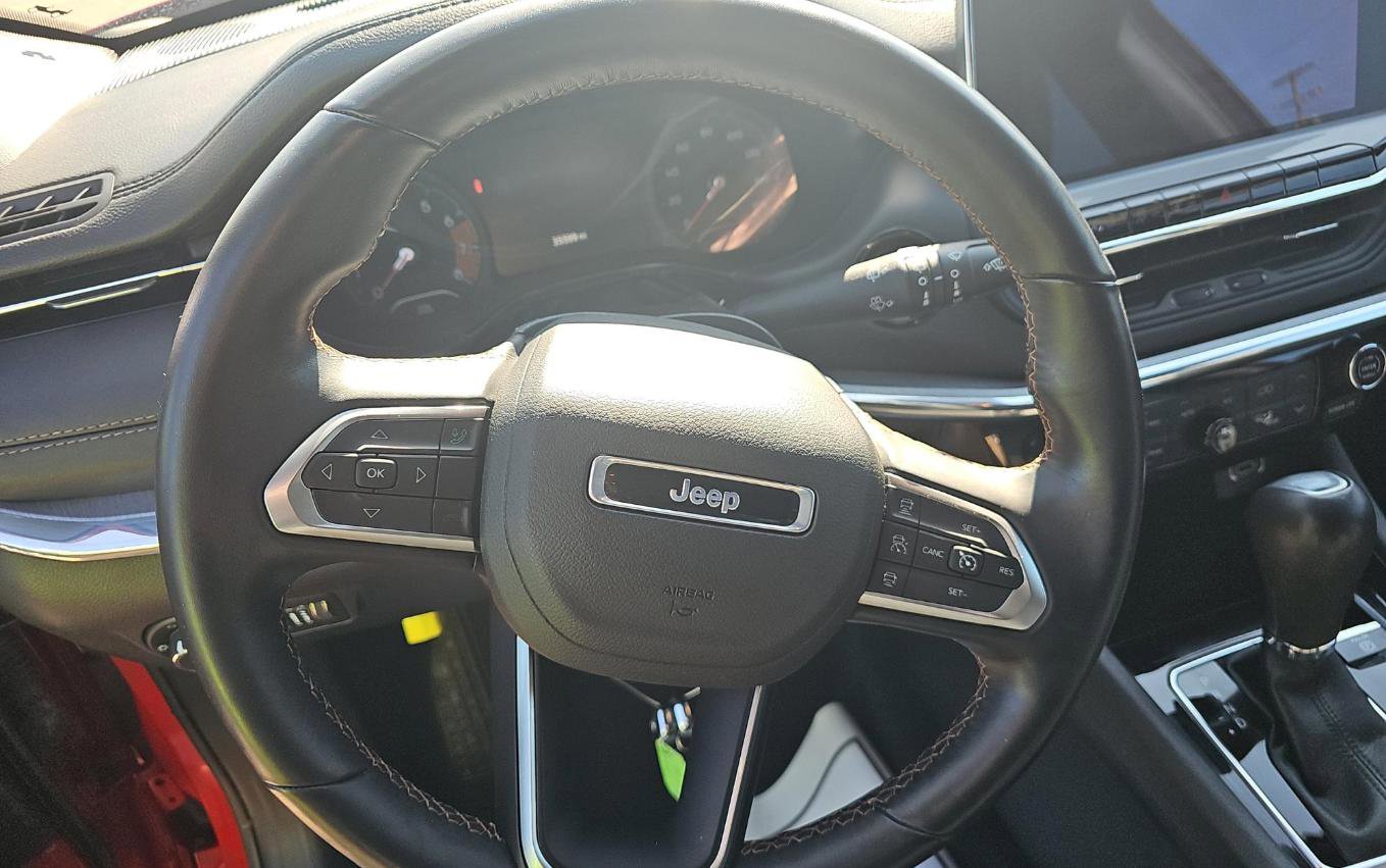 Used 2022 Jeep Compass Limited image 12