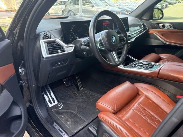 Used 2025 BMW X5 M60i AWD/4WD image 8