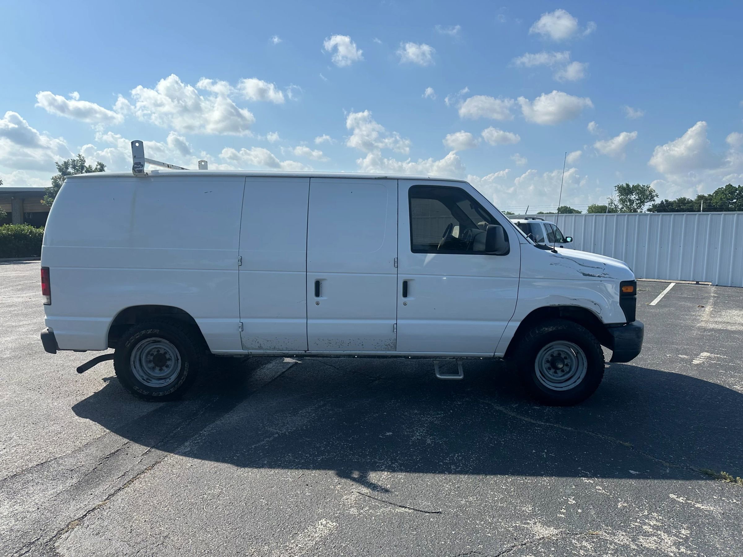 Used 2008 Ford E-150 and Econoline 150 image 4