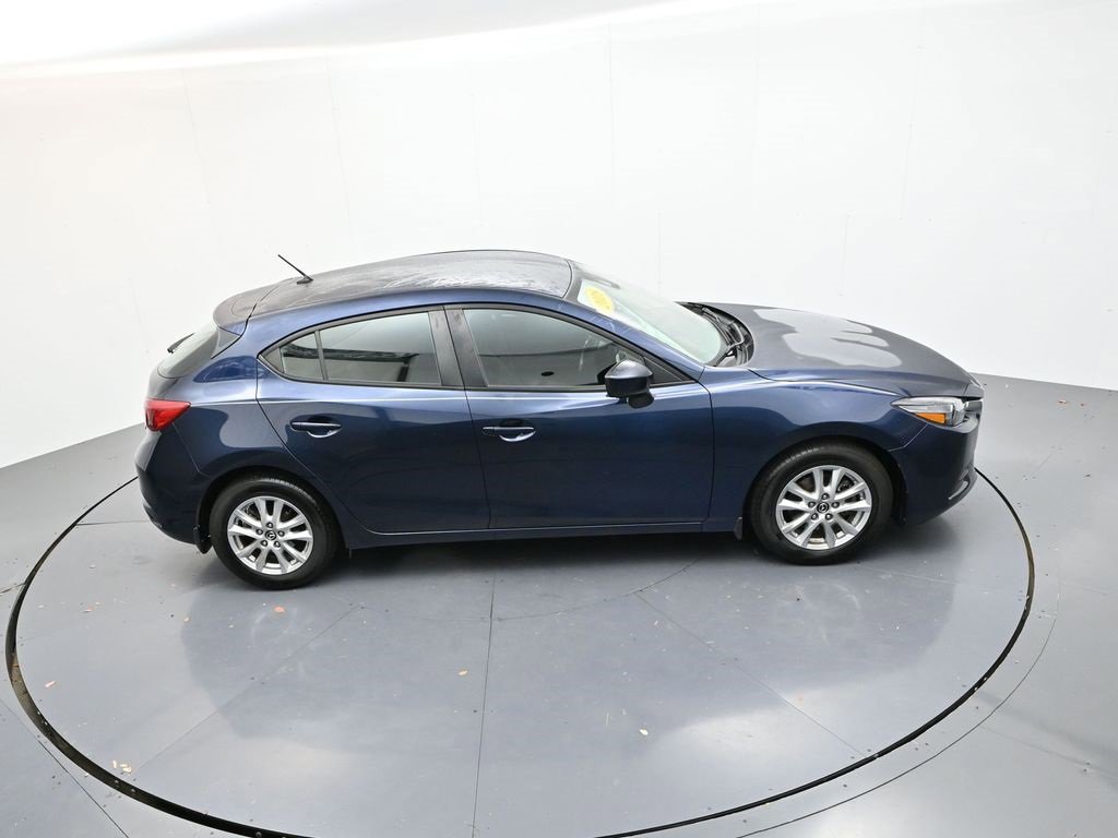 Used 2018 MAZDA MAZDA3 Sport image 16