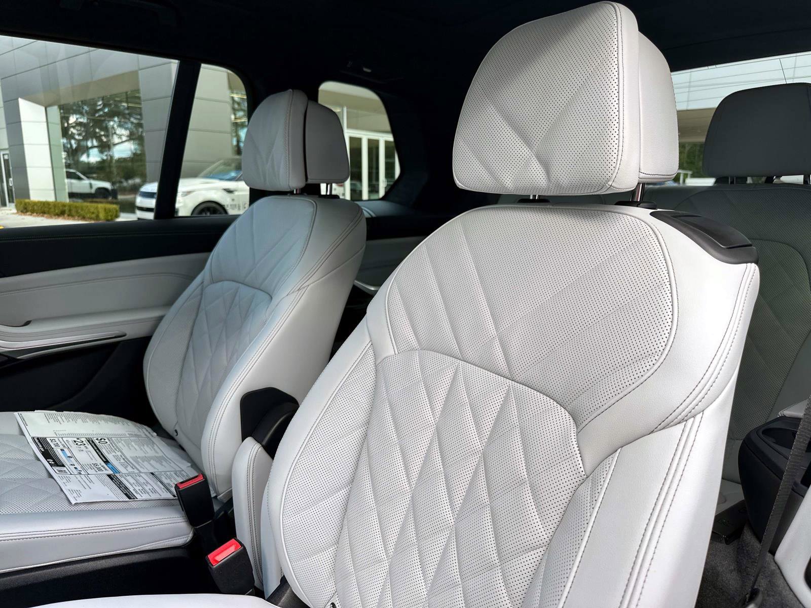 New 2026 BMW X7 xDrive40i w/ M Sport Package image 12
