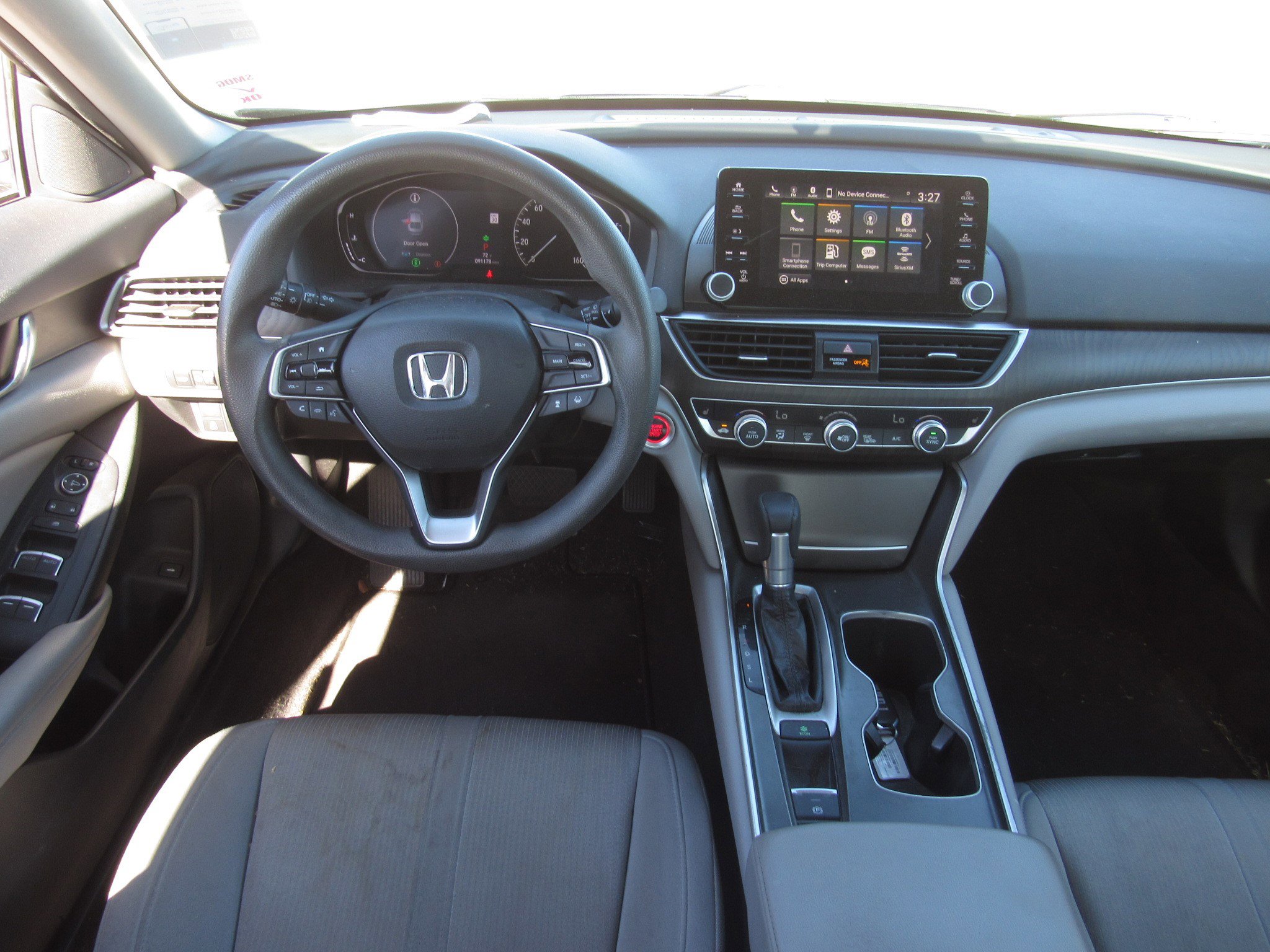 Used 2018 Honda Accord EX image 13