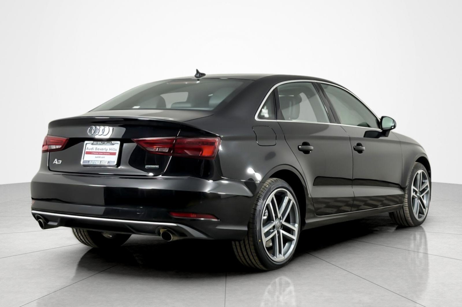 Used 2019 Audi A3 2.0T Premium w/ Convenience Package AWD/4WD image 5