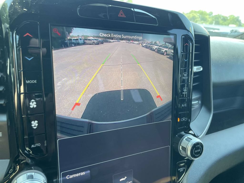 New 2026 RAM 2500 Tradesman AWD/4WD image 36