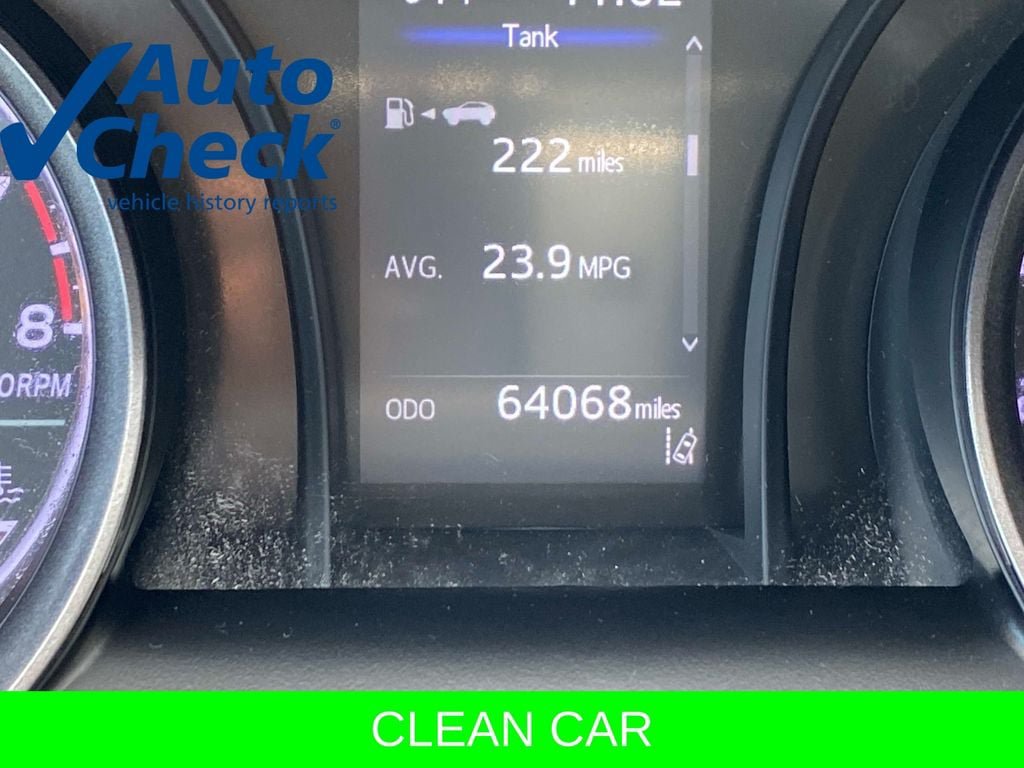 Used 2022 Toyota Camry SE FWD image 32