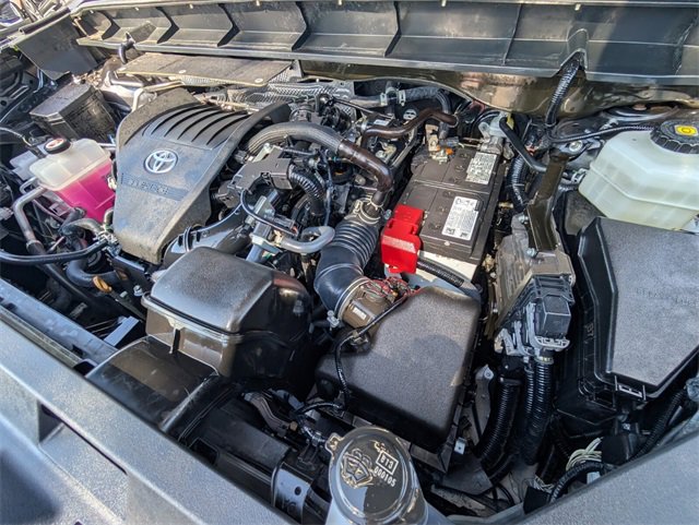 Used 2024 Toyota Highlander LE image 22