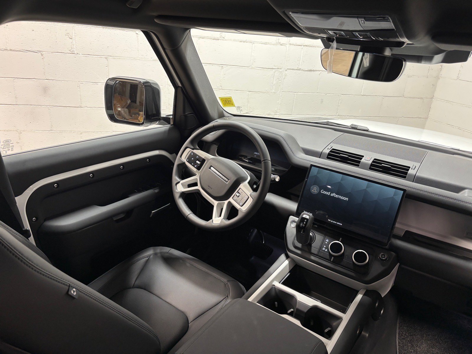 Used 2026 Land Rover Defender 110 X-Dynamic SE AWD/4WD image 35