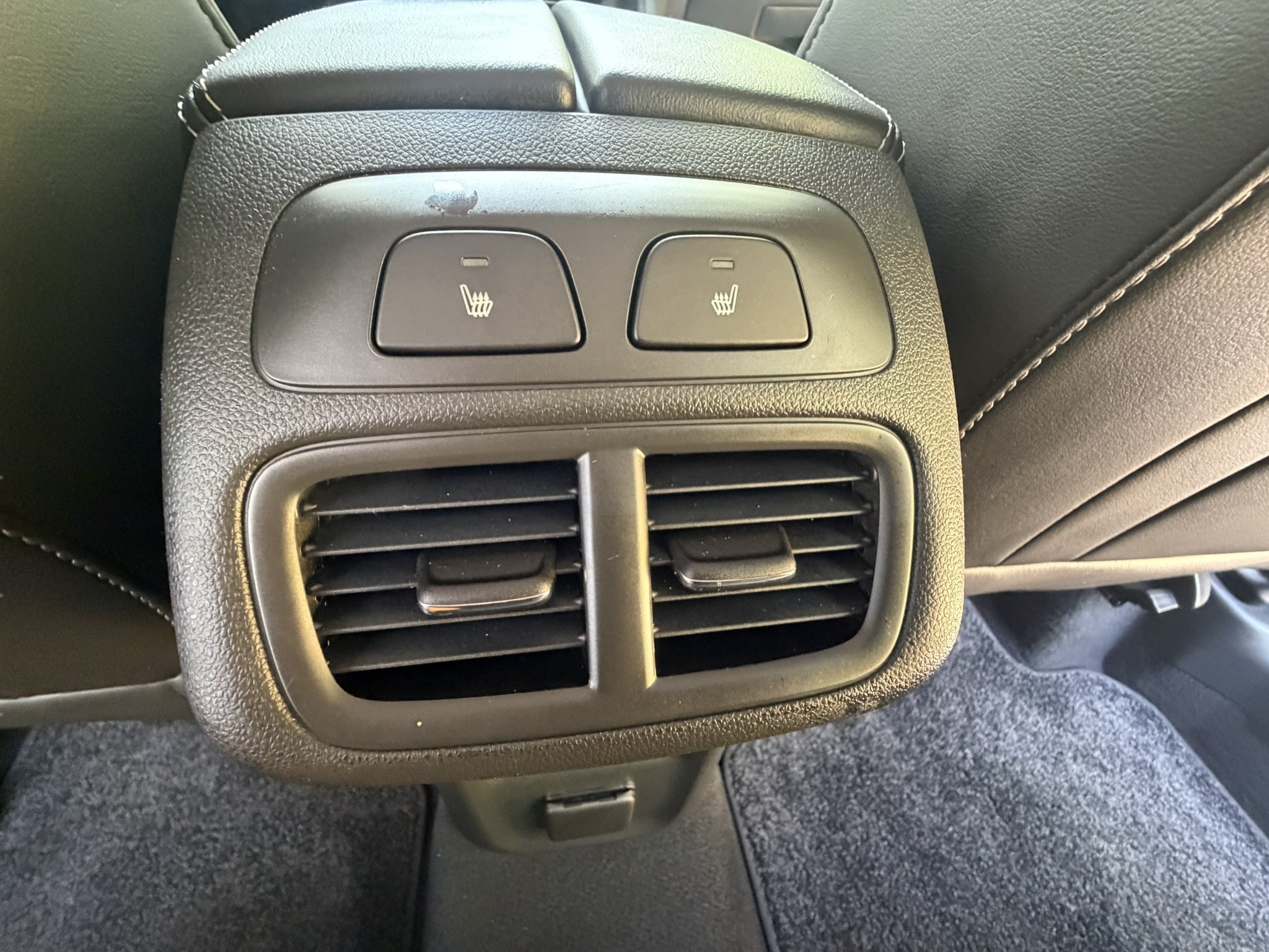 Used 2023 Buick Envision Avenir AWD/4WD image 16