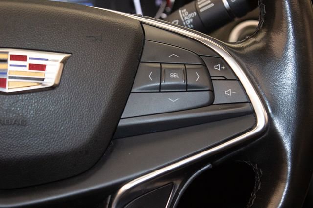 Used 2018 Cadillac XT5 Premium Luxury image 24