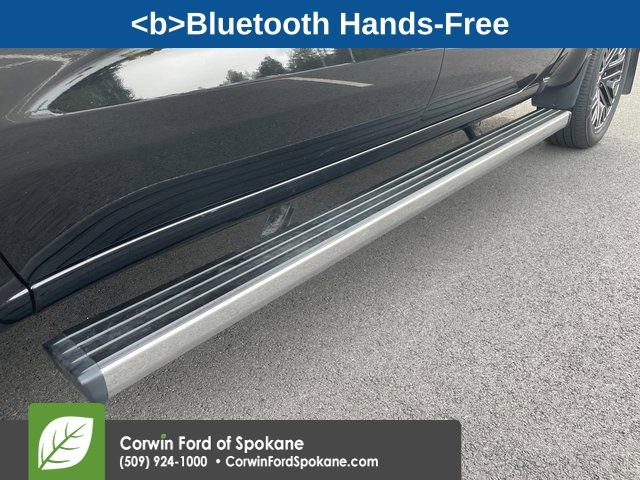 Used 2022 Chevrolet Silverado 1500 High Country image 11