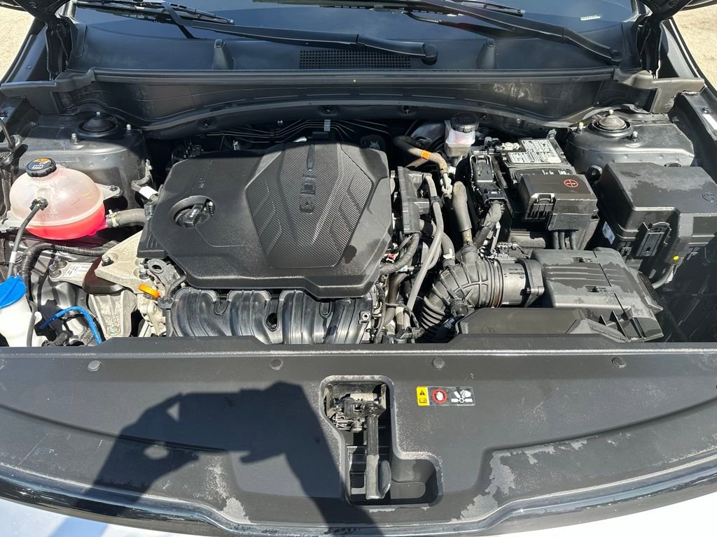 Used 2023 Kia Sportage EX image 9