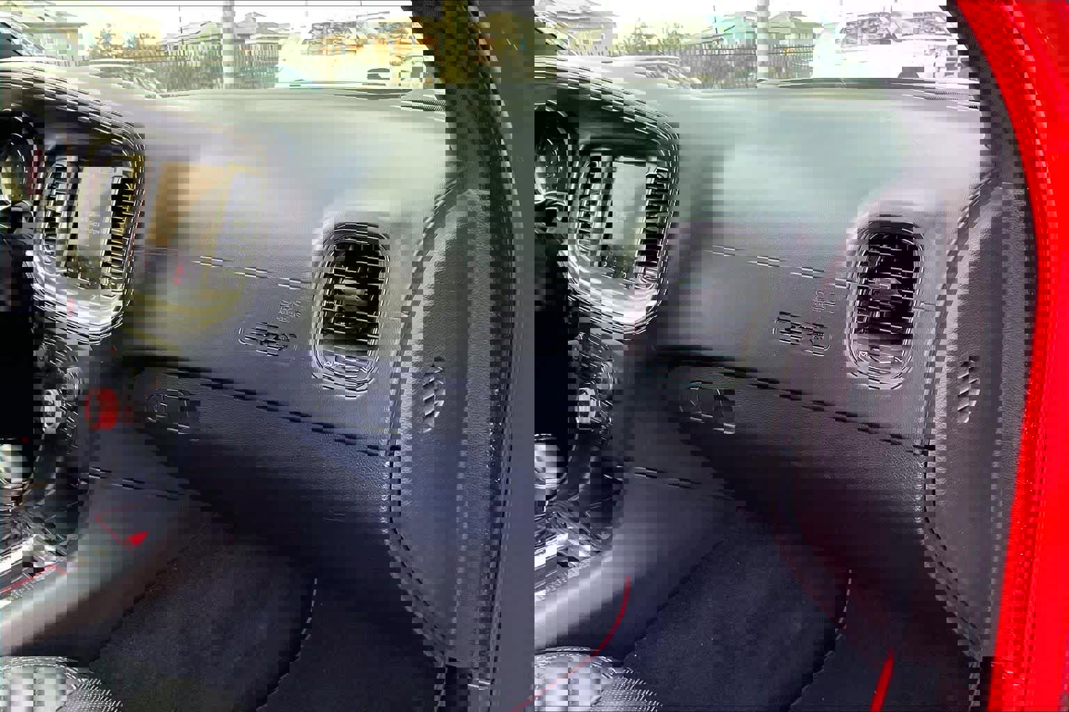 Used 2021 Dodge Charger SRT Hellcat image 18