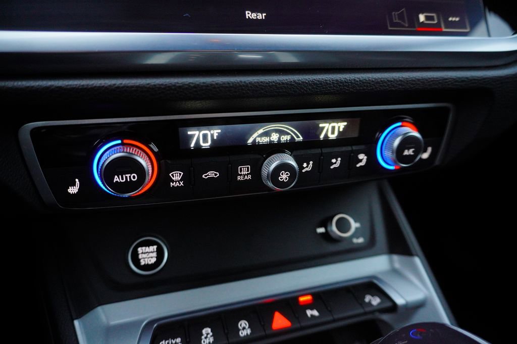 Used 2023 Audi Q3 2.0T Premium image 17