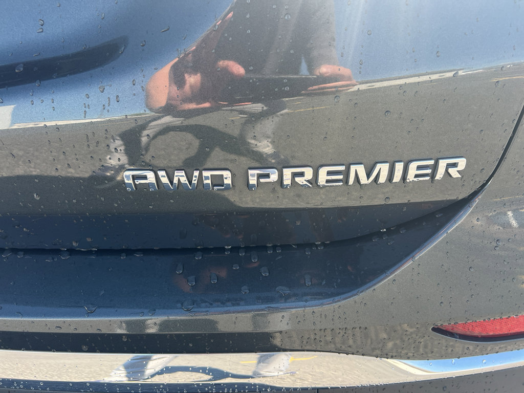 Used 2021 Chevrolet Equinox Premier image 9