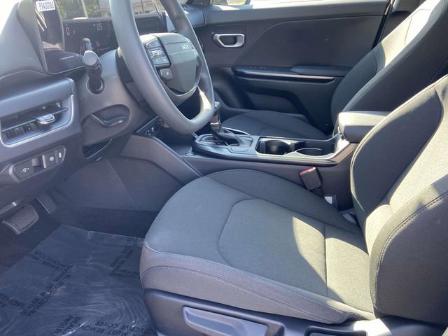 New 2026 Kia K4 FWD image 10