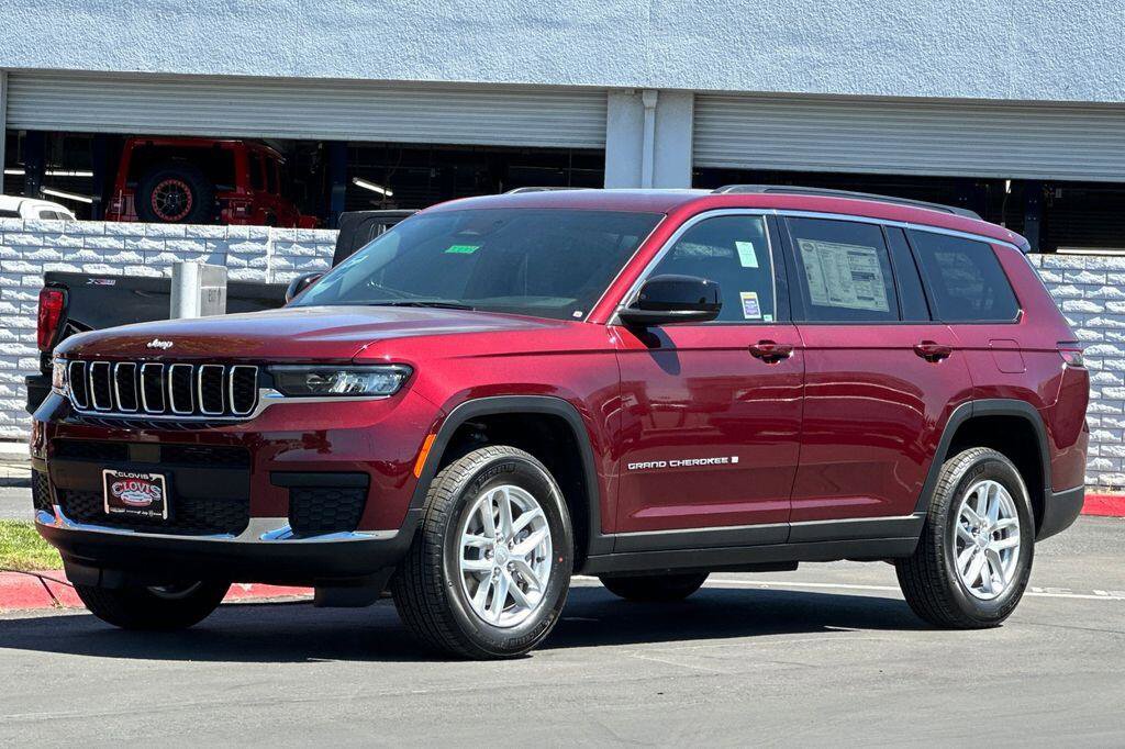 New 2026 Jeep Grand Cherokee L 4WD image 8