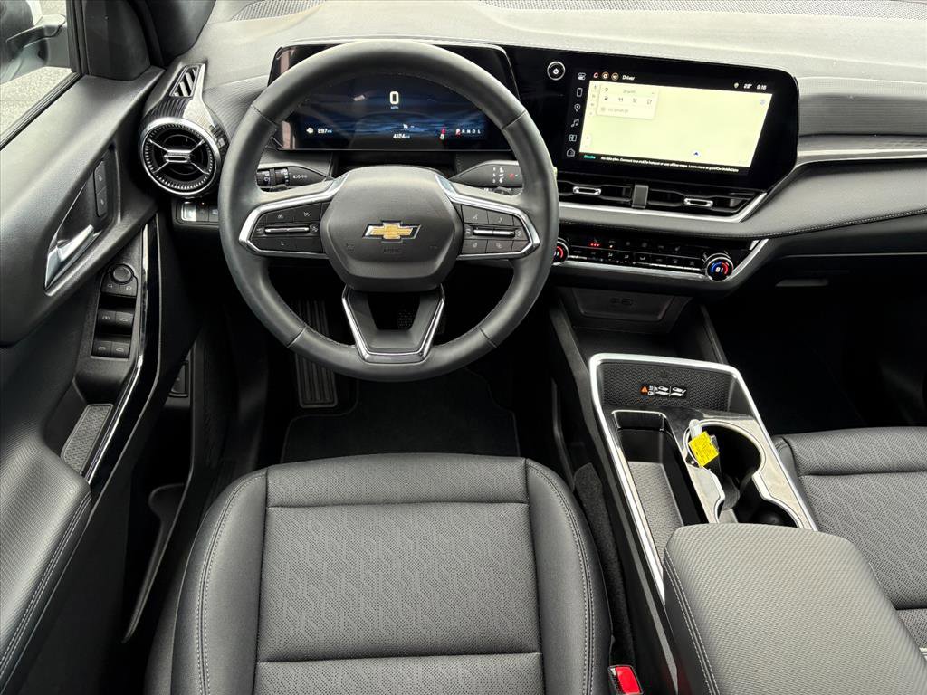 Used 2025 Chevrolet Equinox LT w/ Convenience Package II image 20